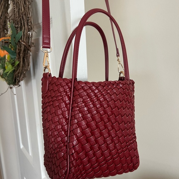 Anthropologie Woven Burgundy Shoulder Bag - Picture 2 of 4